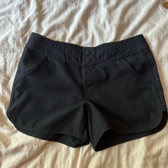 The North Face Black Shorts - Picture 1 of 6